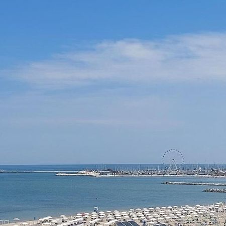 Hotel Alexander Resort Ρίμινι Εξωτερικό φωτογραφία