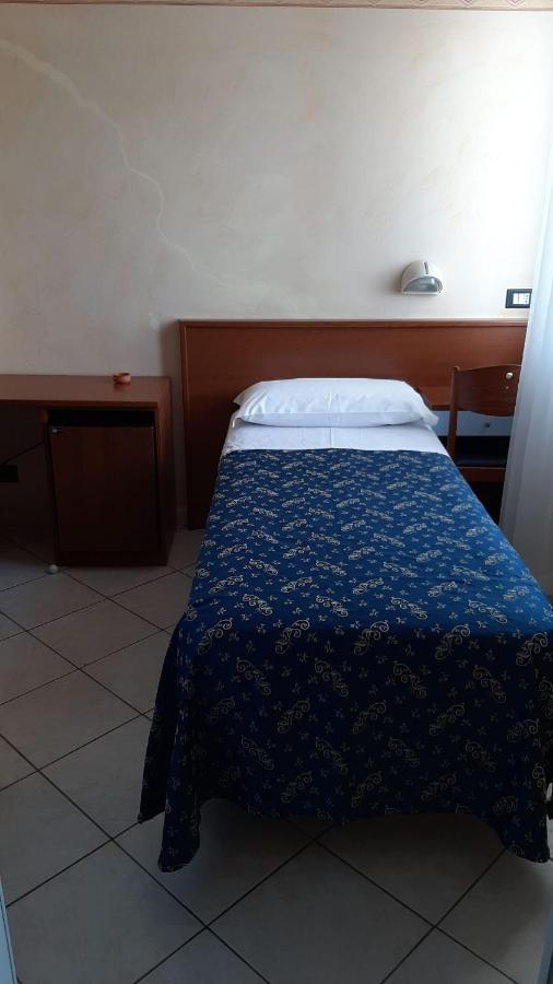 Hotel Alexander Resort Ρίμινι Εξωτερικό φωτογραφία