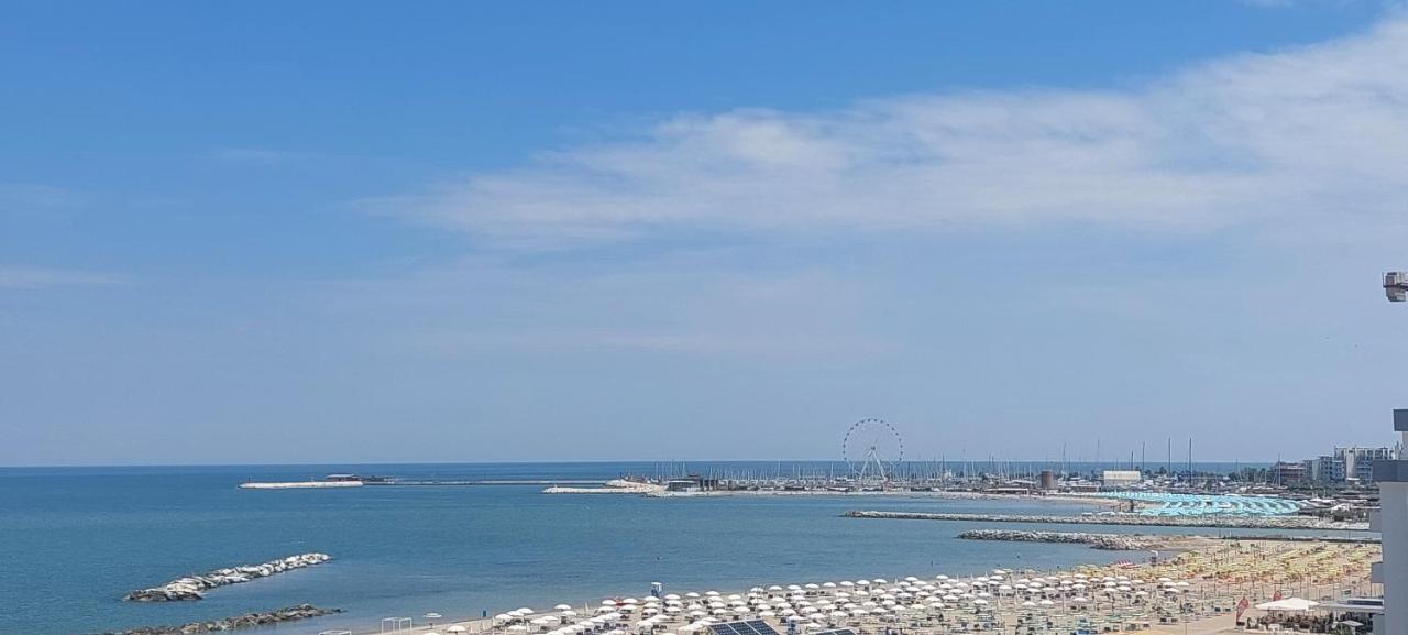 Hotel Alexander Resort Ρίμινι Εξωτερικό φωτογραφία