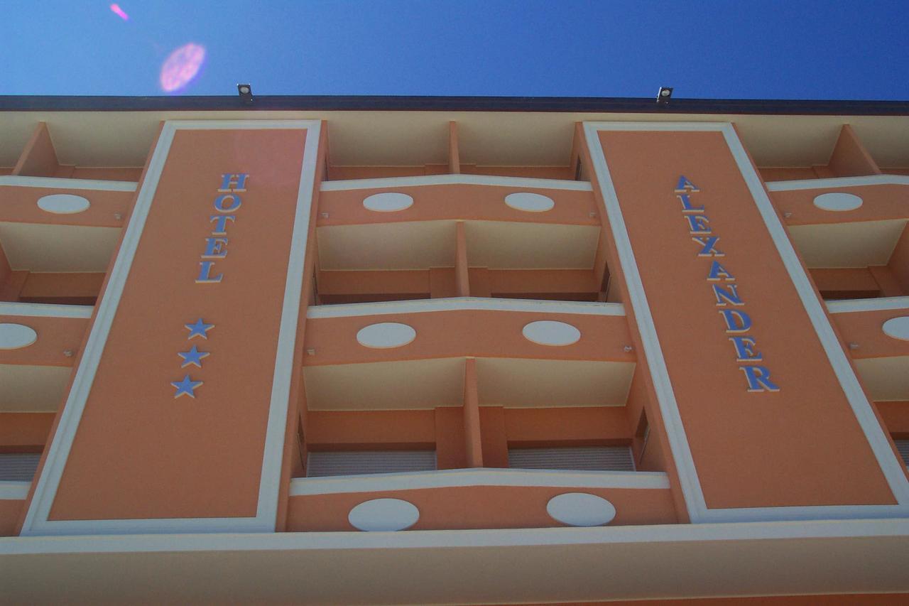 Hotel Alexander Resort Ρίμινι Εξωτερικό φωτογραφία